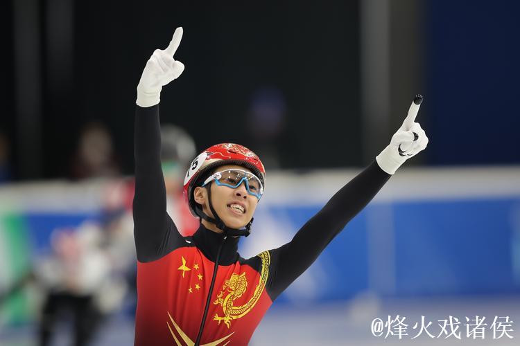短道速滑蒙特利尔站:孙龙勇夺男子1500米铜牌 短道速滑蒙特利尔站:孙龙勇夺男子1500米铜牌