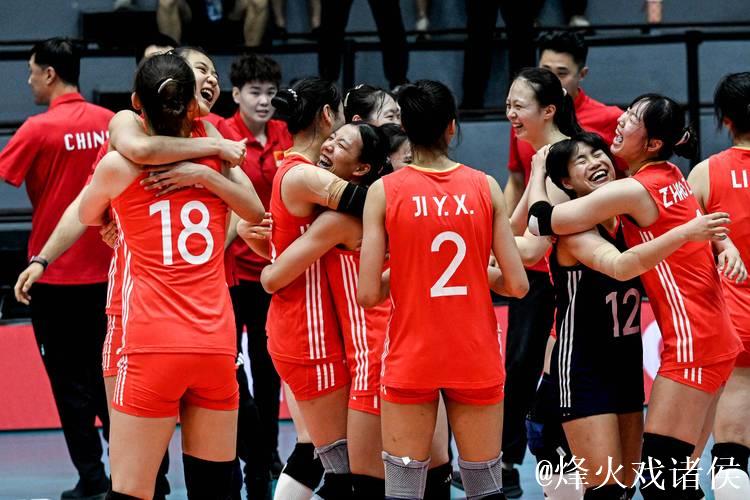 U21女排世锦赛:中国女排3-0美国 5连胜晋级16强 U21女排世锦赛:中国女排3-0美国 5连胜晋级16强