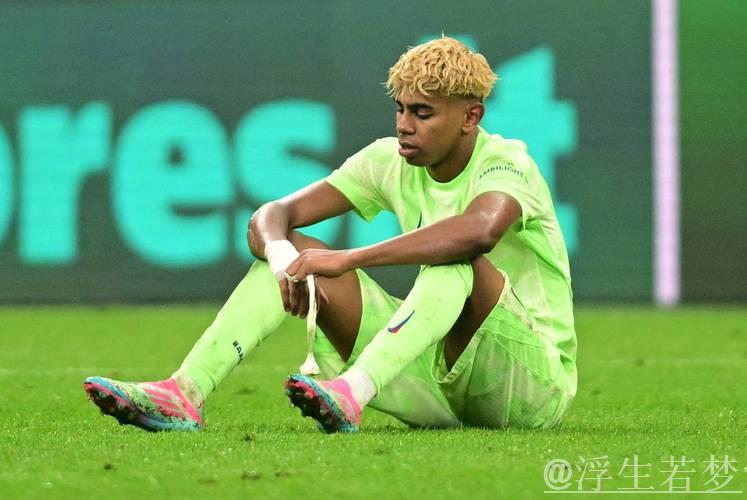 才17岁！亚马尔百场惊艳1V5破国米 2次中柱展绝杀风采 詹俊：怎能不心动